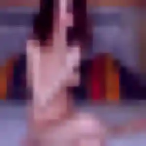 Rencontre Lyna, 28 ans à Vittel en privé