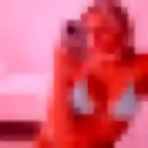 Rejoins Nadia, 25 ans à Voisins-le-Bretonneux en privé