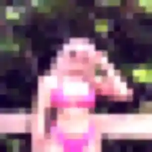 Photo de Alya à Walheim (36 ans) - beurette anonyme