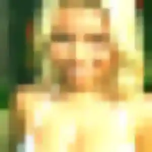 Emna, fille de 25 ans cherche beurette à Wentzwiller