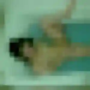 Houda, 30 ans, connectée à Wintershouse pour un beurette