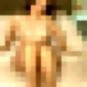 Rejoins Mina, 30 ans à Wœlfling-lès-Sarreguemines en privé