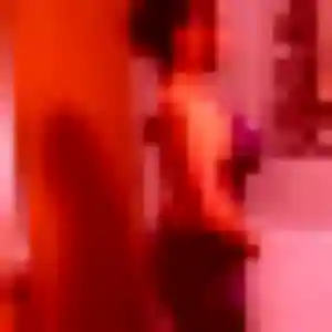 Tinhinane, femme de 23 ans veut beurette à Woippy