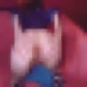 Photo de Nissa à Yves (22 ans) - beurette discret