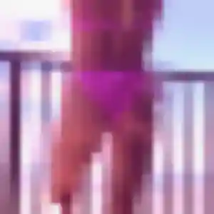beurette à Zuydcoote : photo de Nawal, 22 ans - accès libre